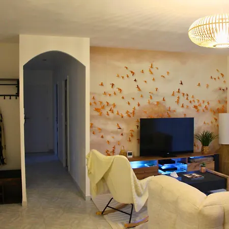 Сasa de vacaciones Maison Cosy Avec - Logis Flo - A 15 Min Du Futuroscope *