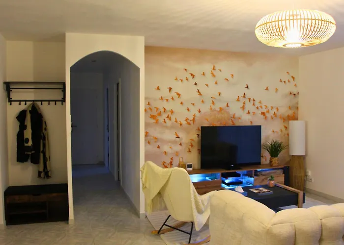 Сasa de vacaciones Maison Cosy Avec - Logis Flo - A 15 Min Du Futuroscope *