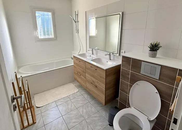 Сasa de vacaciones Maison Cosy Avec - Logis Flo - A 15 Min Du Futuroscope