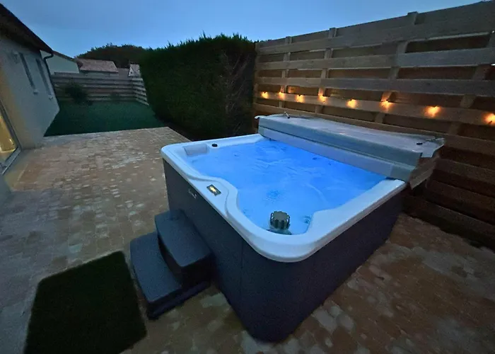 Сasa de vacaciones Maison Cosy Avec - Logis Flo - A 15 Min Du Futuroscope